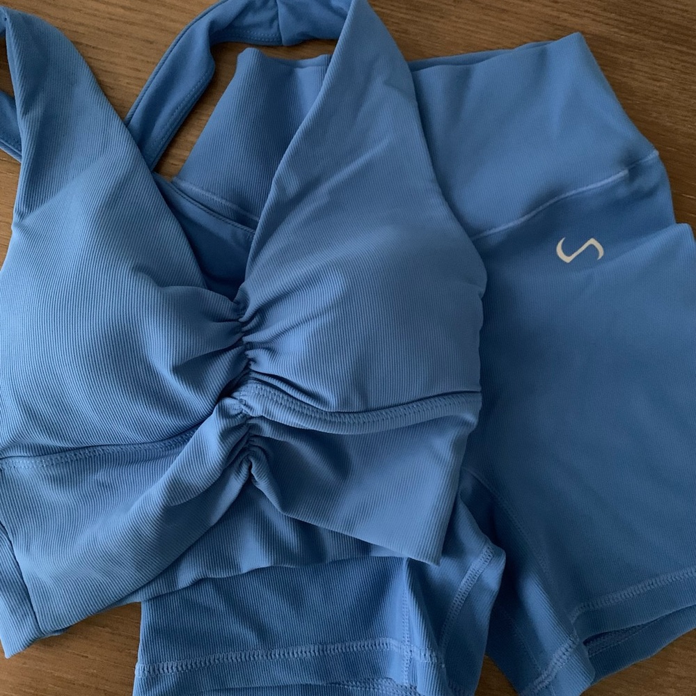 TLF tempo athletic set - ribbed workout sports bra and high waisted shorts